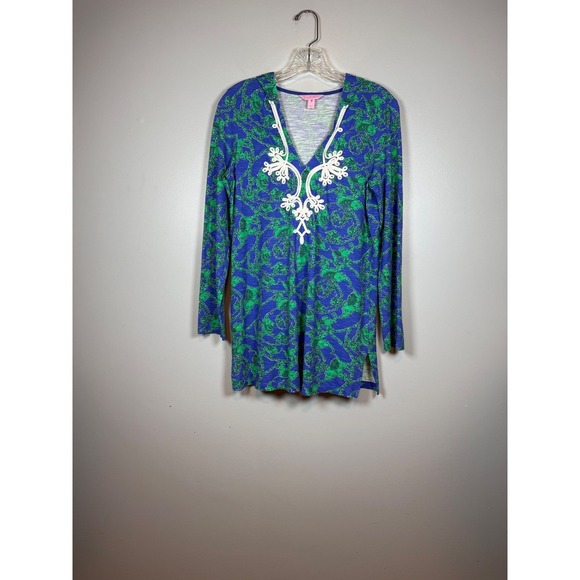 Lilly Pulitzer Noelle Tunic Hoodie in the Loopy Elephants Pattern, - Picture 2 of 10